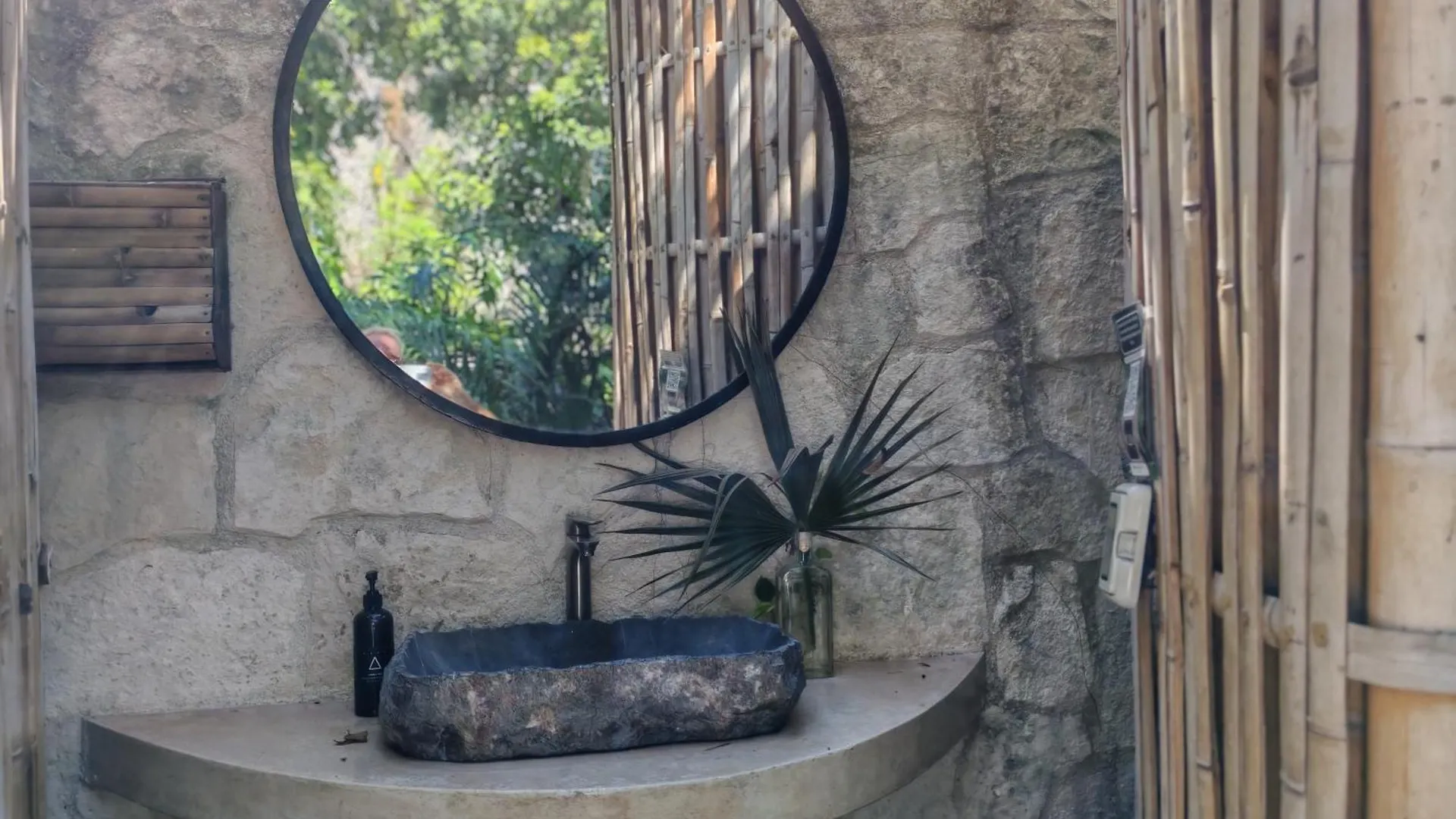 Jacuzzi Retreat Sunrise Haven Apartment Tulum