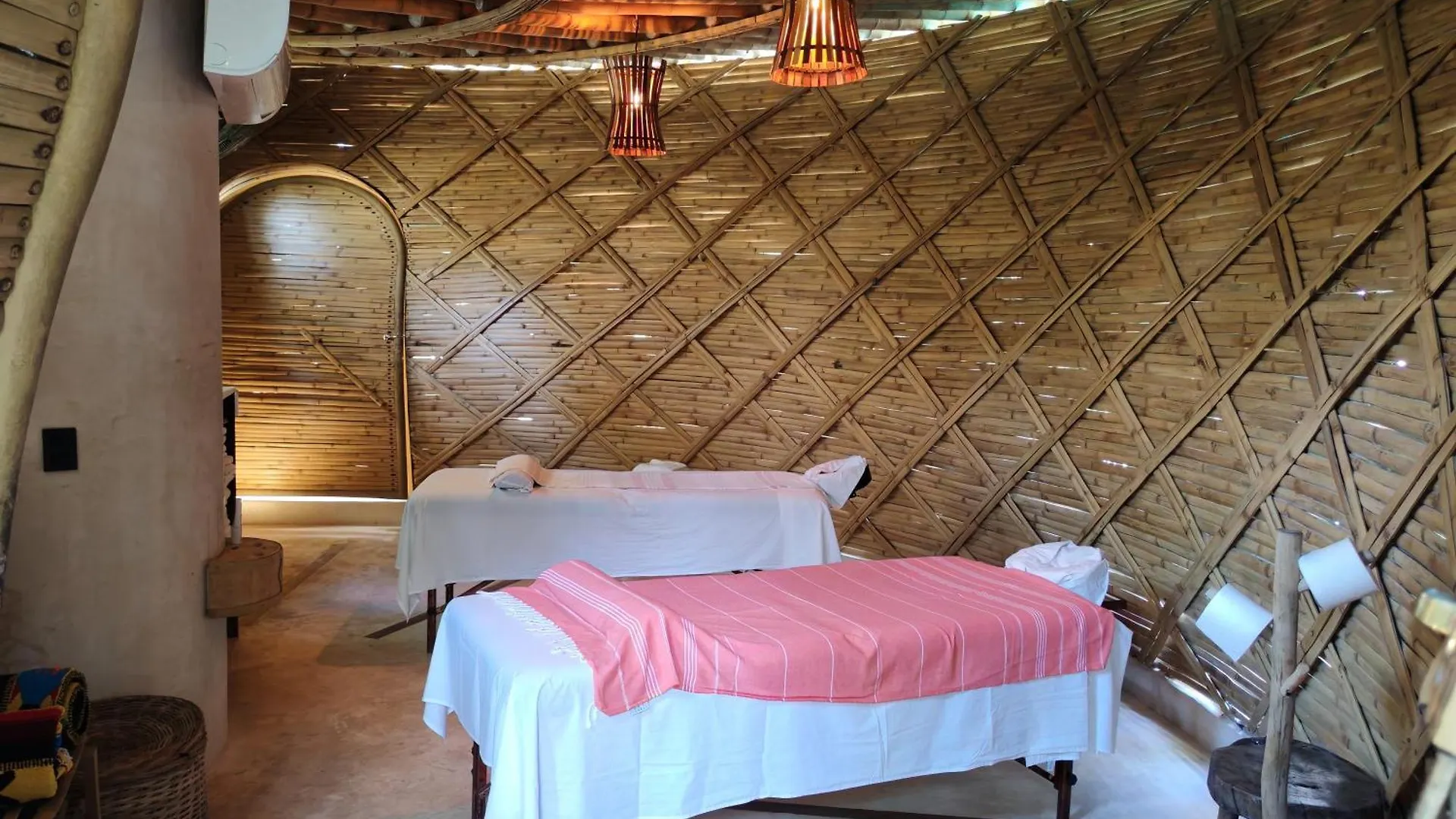 Jacuzzi Retreat Sunrise Haven Apartment Tulum