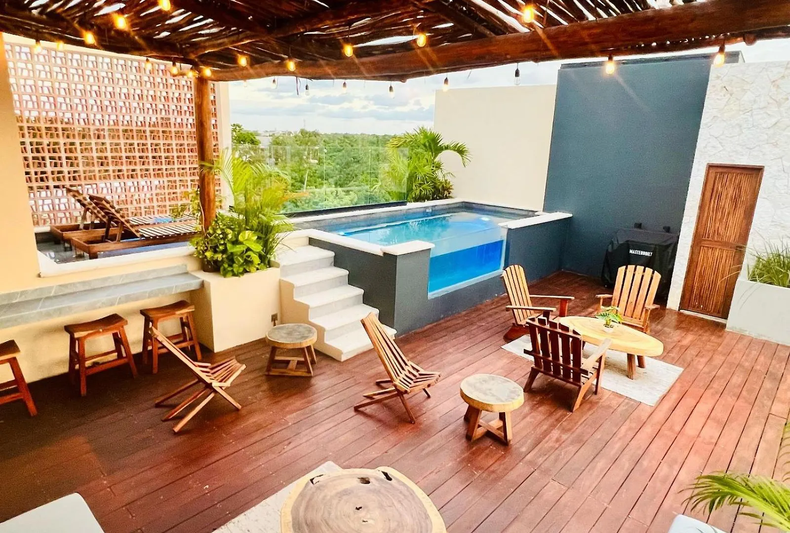 Jacuzzi Retreat Sunrise Haven Apartment Tulum 0*,  Mexico